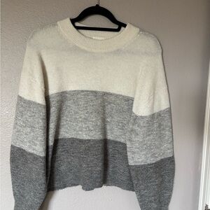 H&M Cream and Gray Color Block Sweater